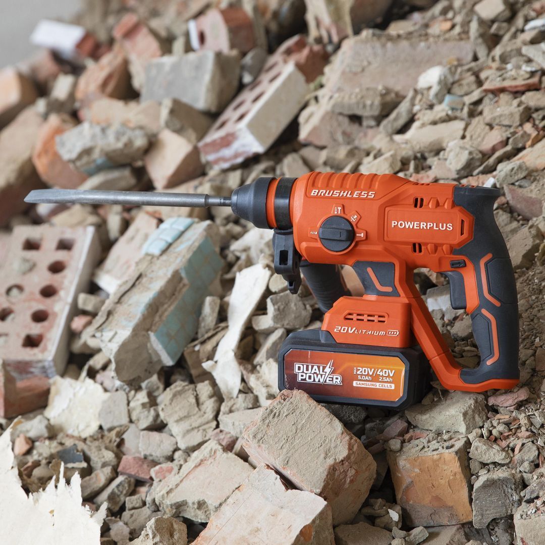 Masina de gaurit cu percutie (rotopercutanta) pe acumulatori, Powerplus POWDP15630, fara perii, 20V, 3j, 3 burghie, dalta si spit, nu contine acumulator si incarcator - imagine 2